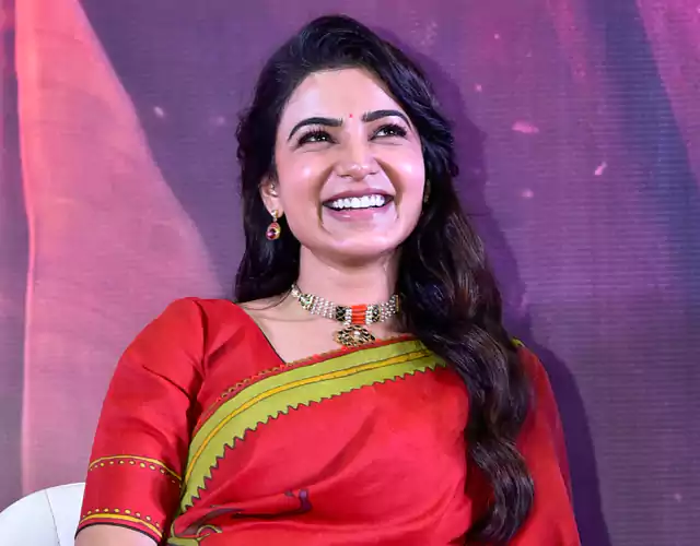 Samantha Red Saree Images